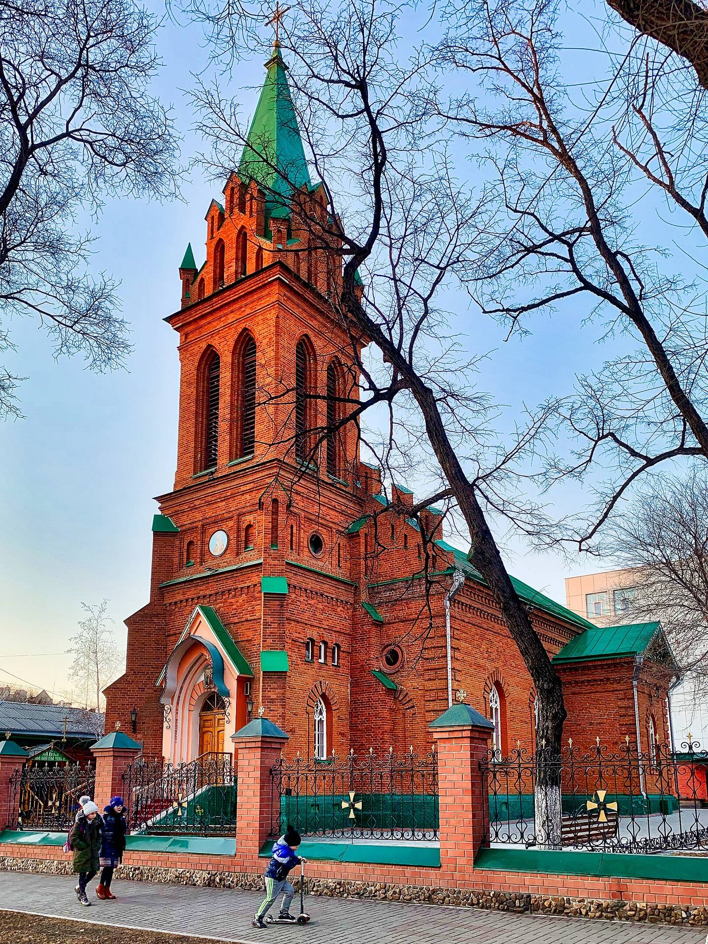 amur-002-01.jpeg