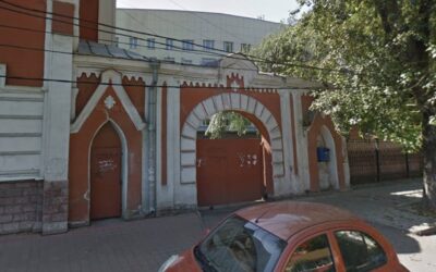 Базановский воспитательный дом. Ворота
