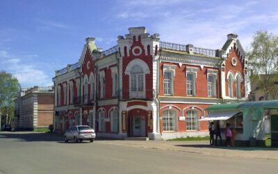 Здание Дворянского собрания в г. Буй (Торговые ряды)