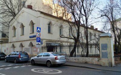 Дом причта костела Св. Петра и Павла